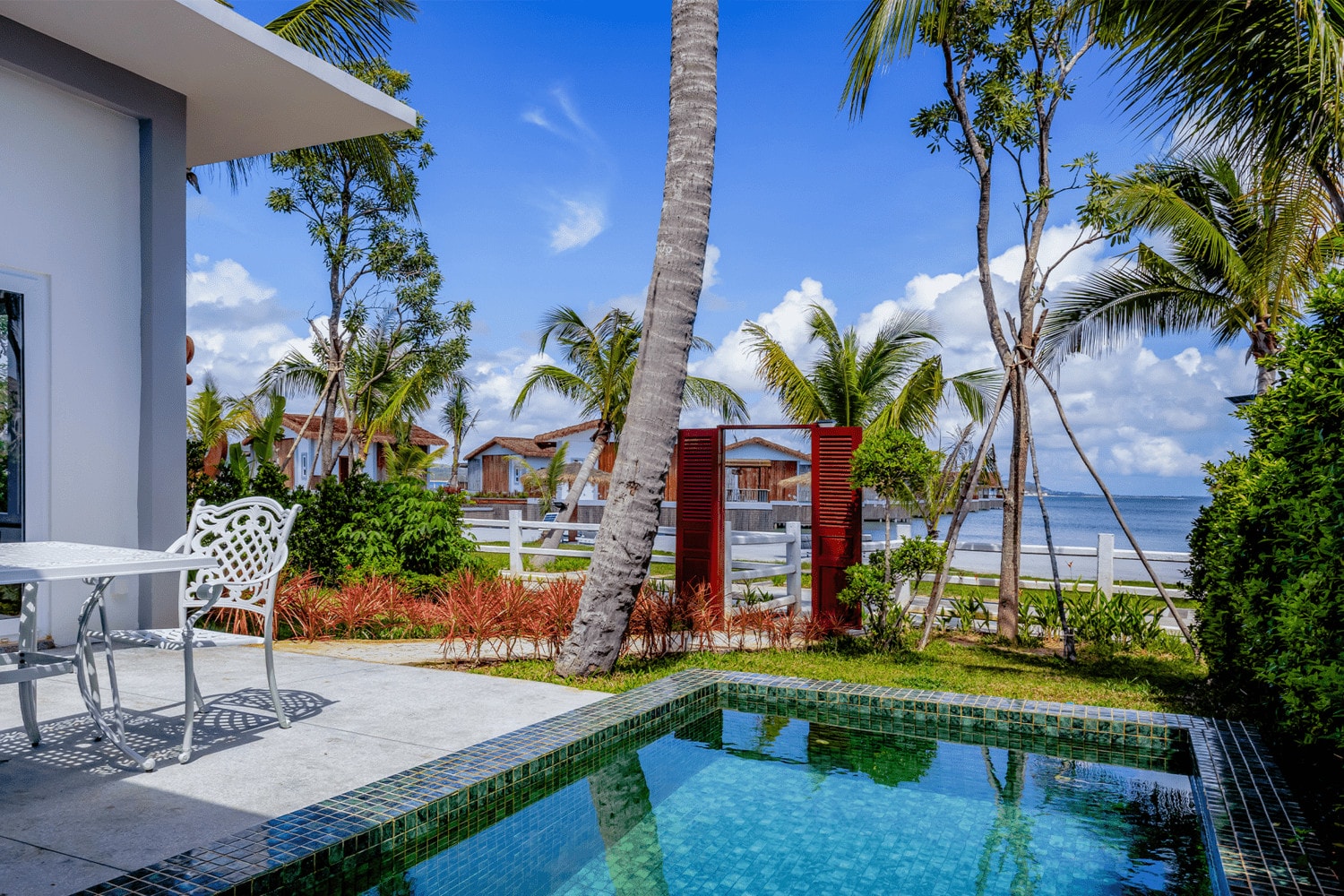 Tycoon Villa - Koh Apikjun Resort