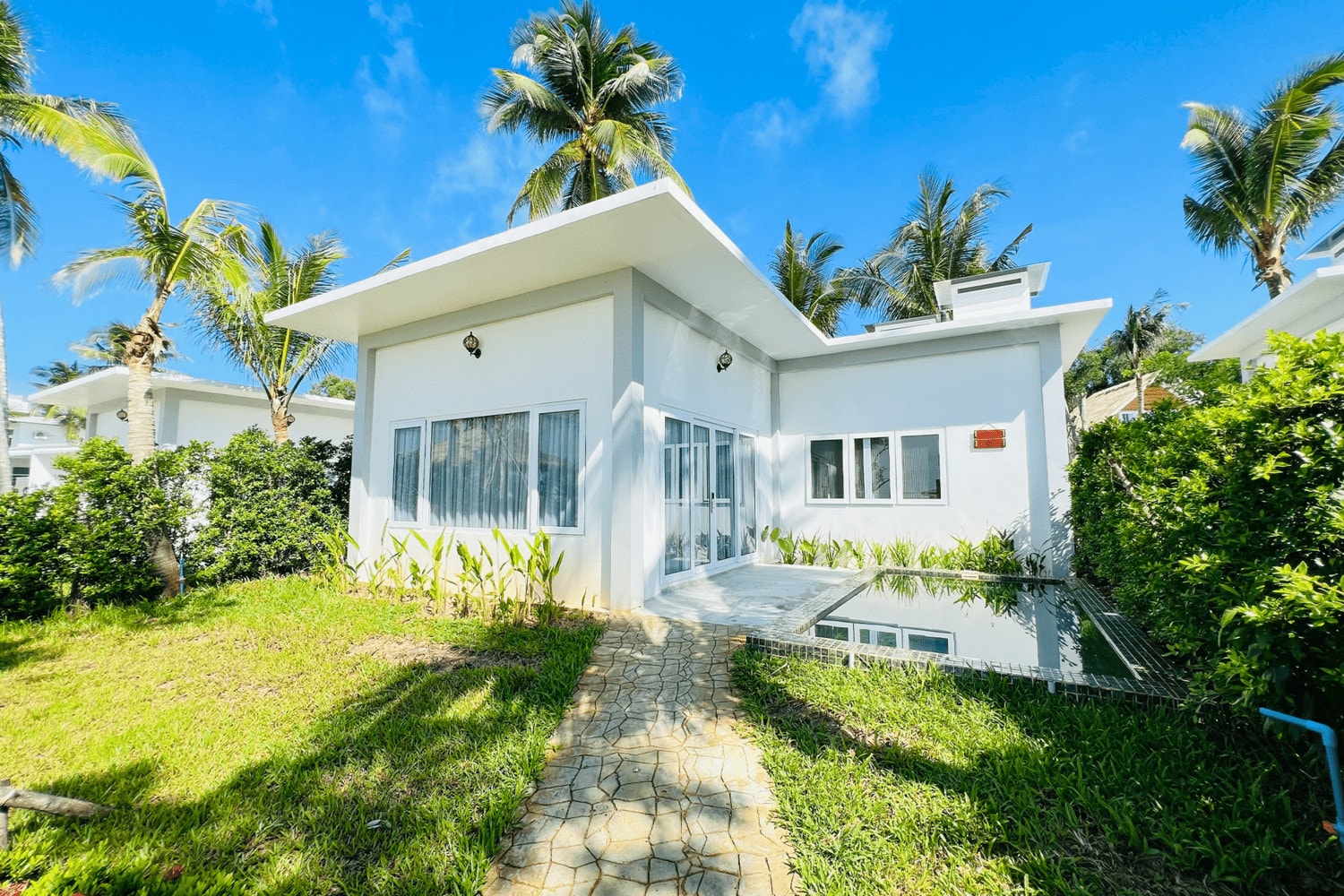 Prince Villa - Koh Apikjun Resort