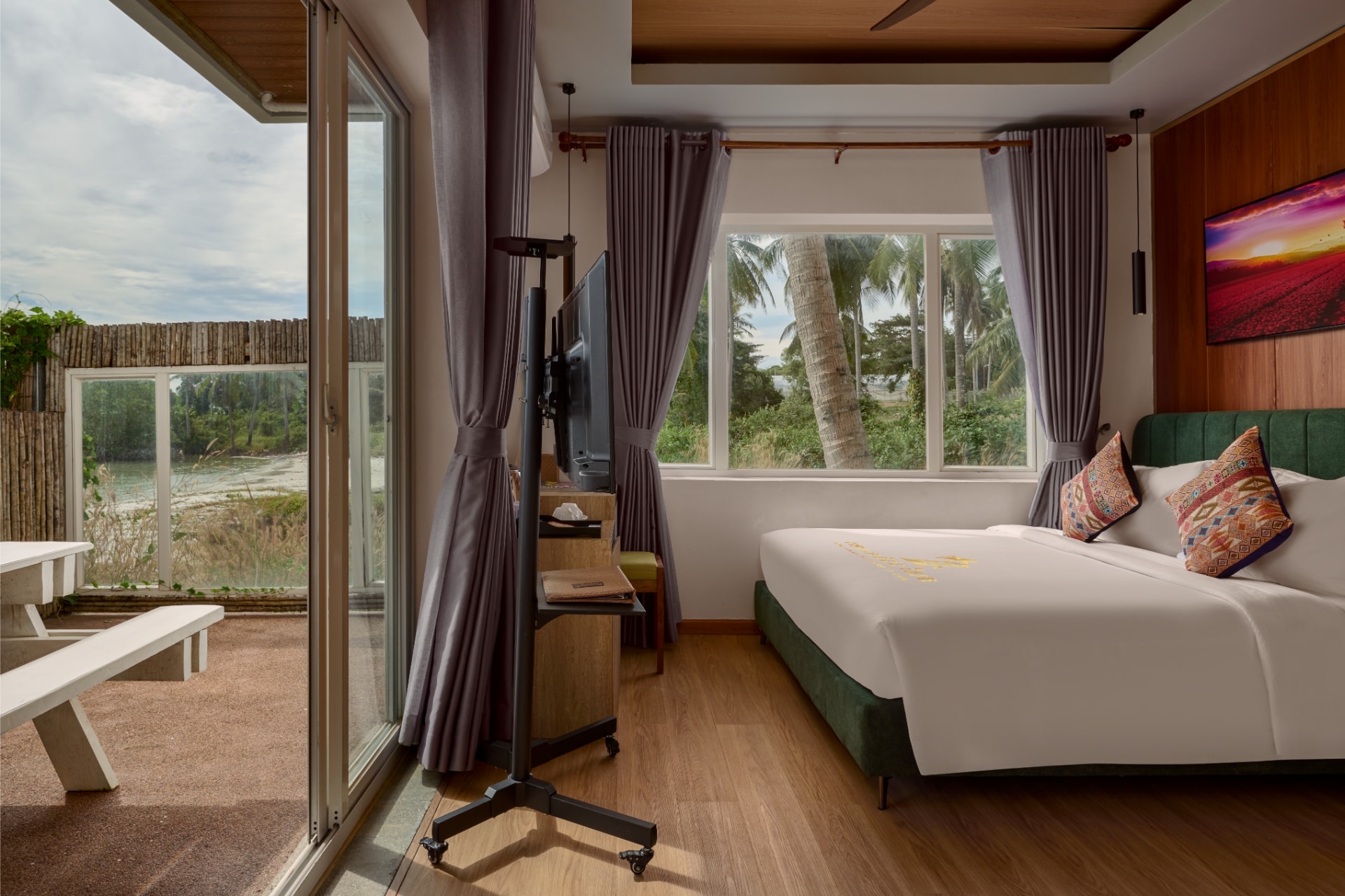 Deluxe Double Room - Koh Apikjun Resort by EHM