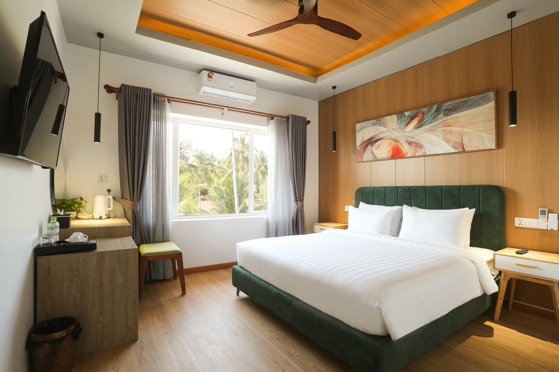 Deluxe Double Room - Koh Apikjun Resort