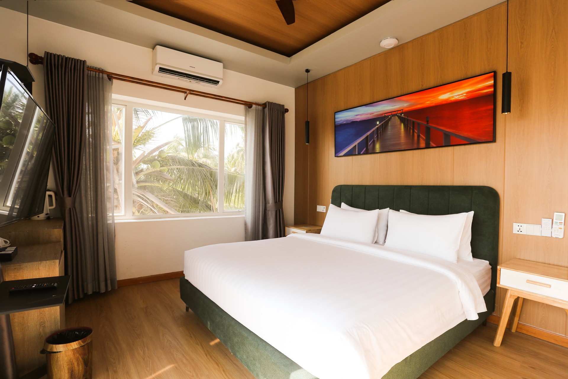 Premier Double Balcony Sea View 2 - Koh Apikjun Resort