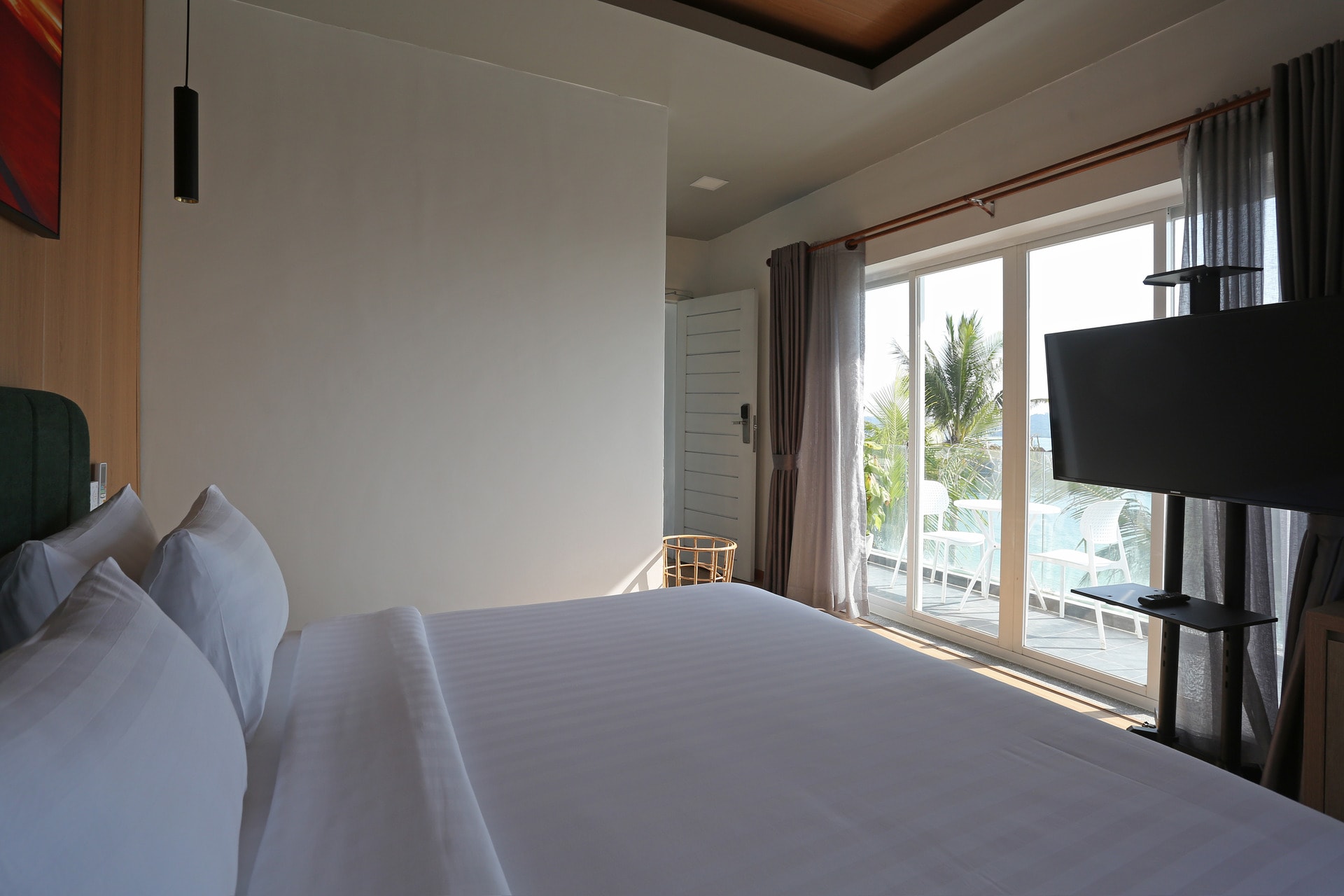 Premier Double Balcony Sea View 3 - Koh Apikjun Resort