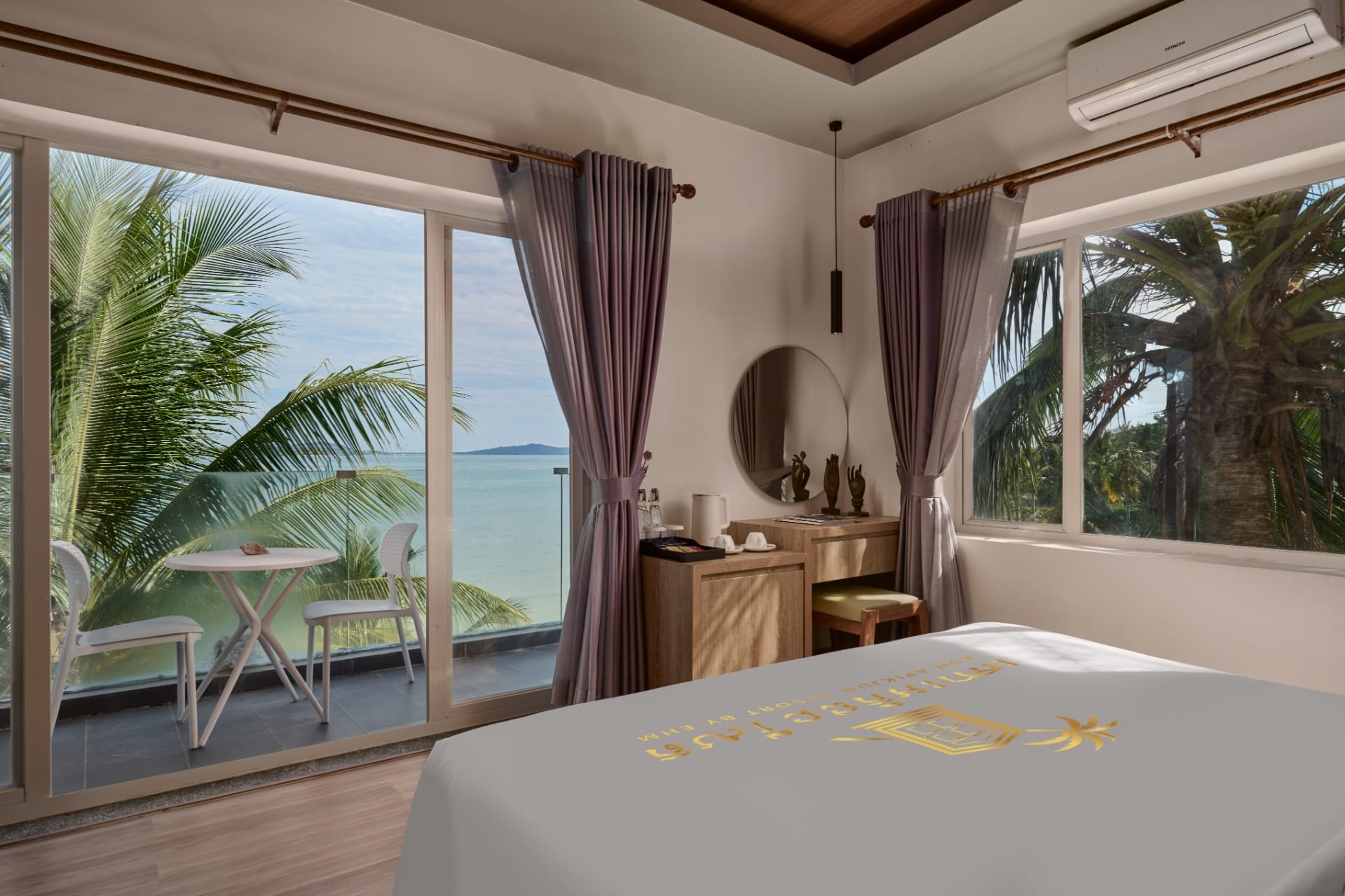 Premier Double Balcony Sea View - Koh Apikjun Resort by EHM