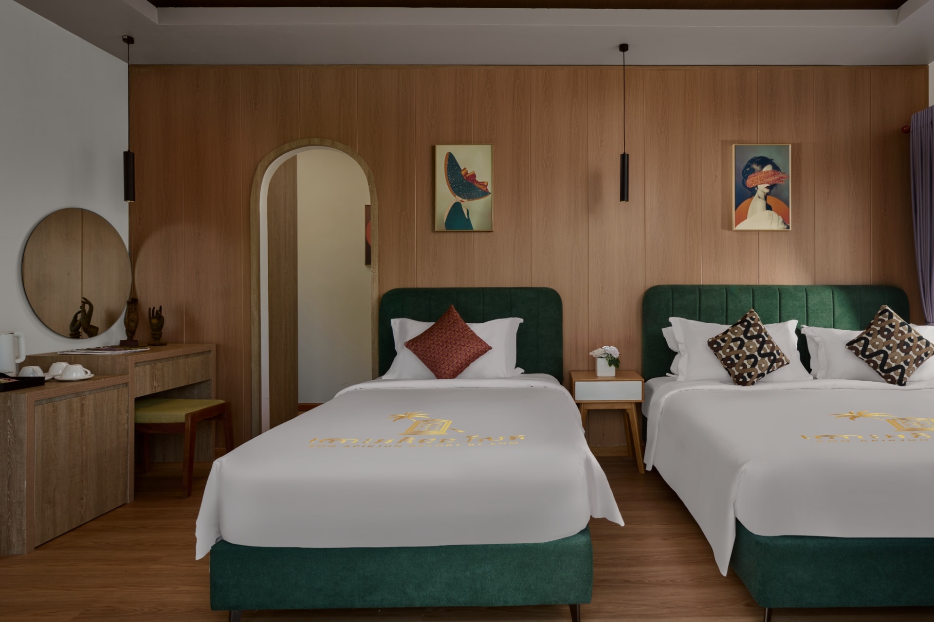 Premier Triple Balcony Sea View - Koh Apikjun Resort by EHM